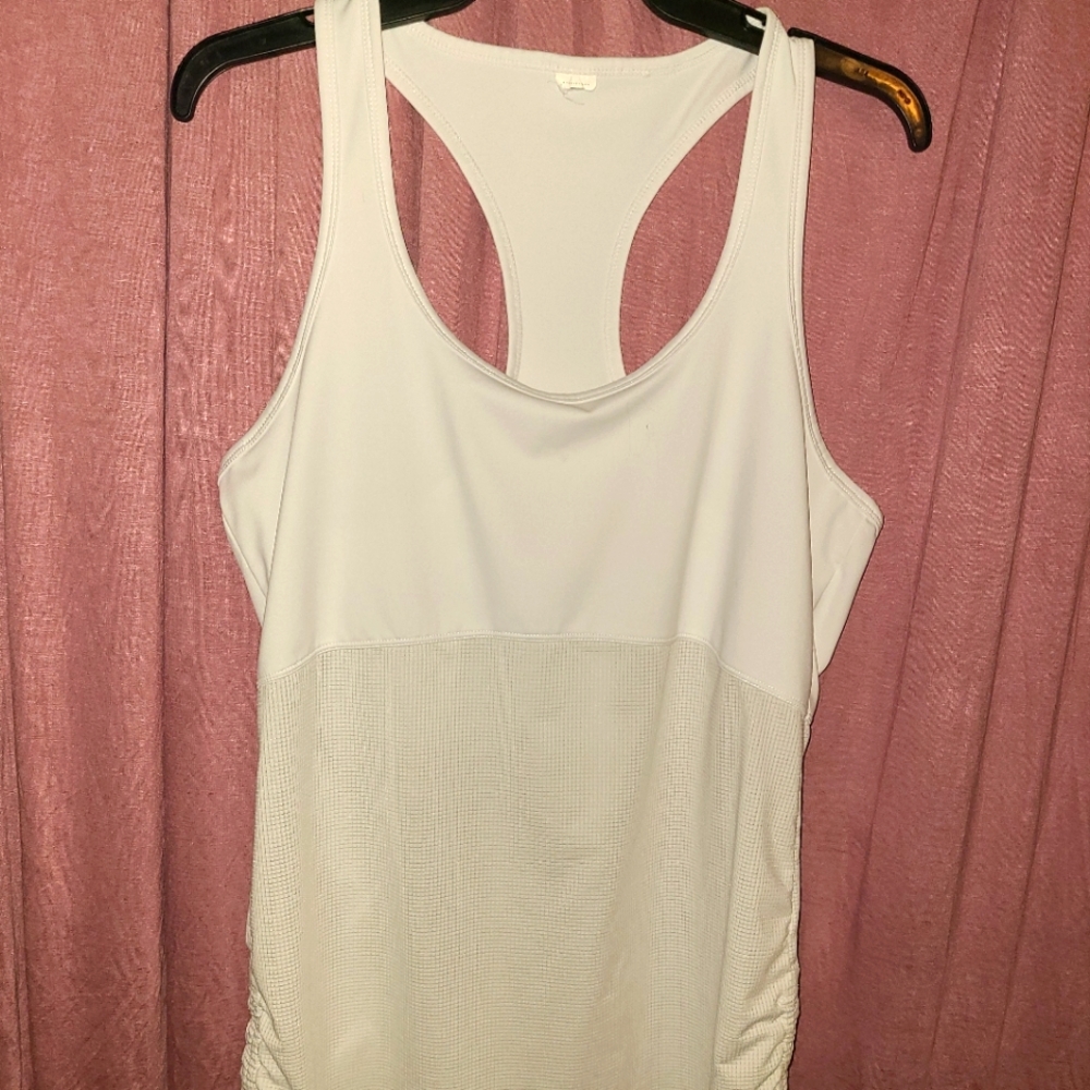 Fabletics top Large